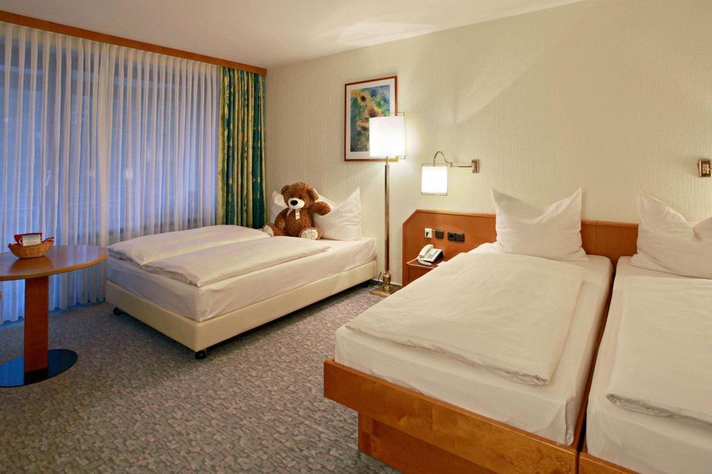 Balladins Superior Hotel Gutsmann Bad Bramstedt Room photo