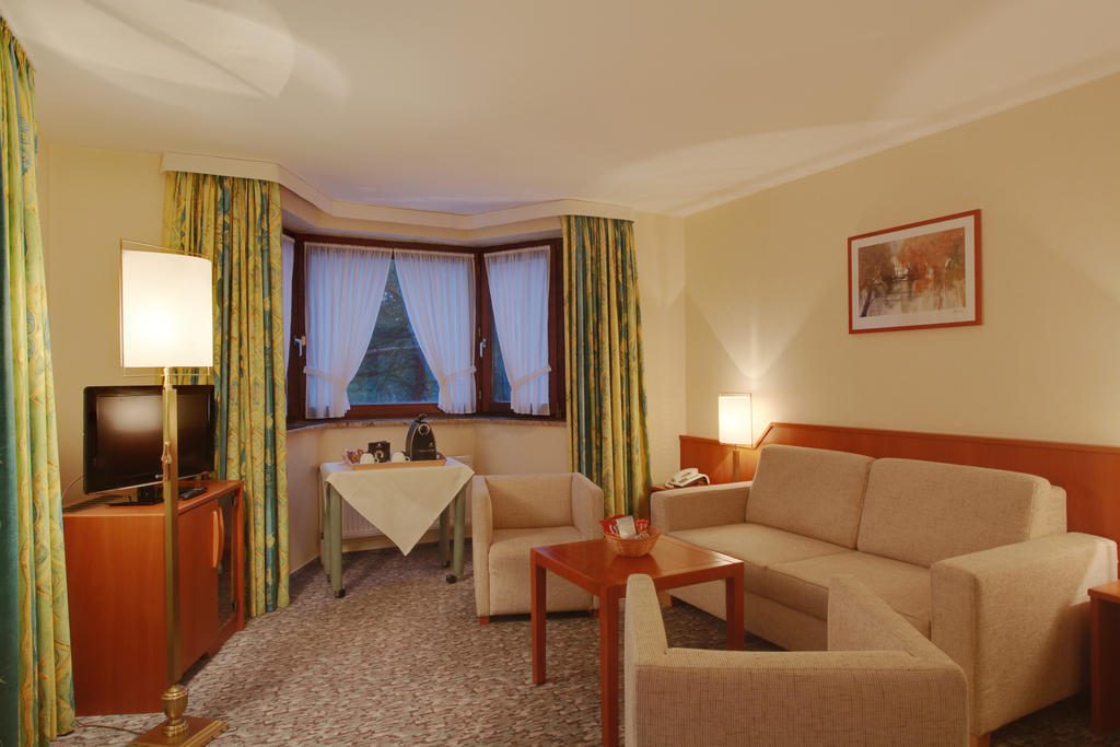 Balladins Superior Hotel Gutsmann Bad Bramstedt Room photo