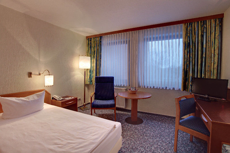 Balladins Superior Hotel Gutsmann Bad Bramstedt Exterior photo